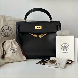 Vintage Hermès Kelly 28 black with gold hardware